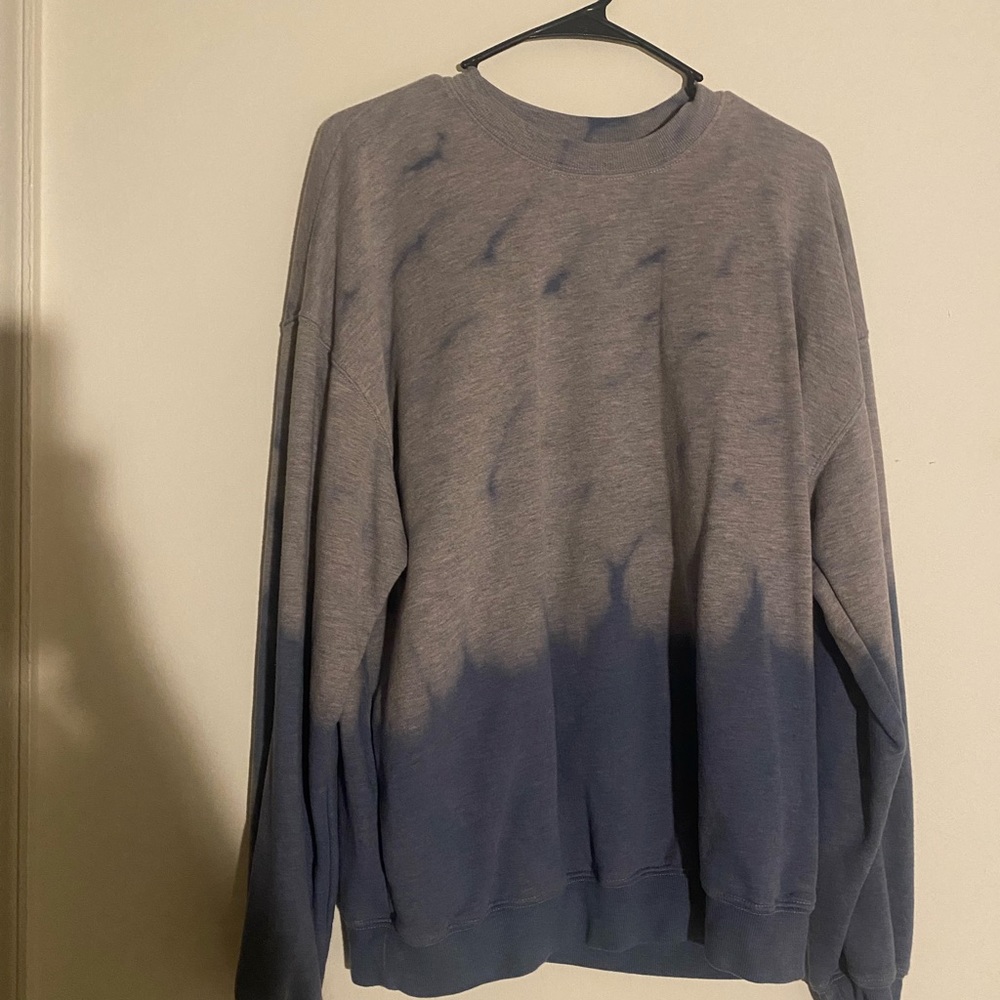 Ombré crewneck